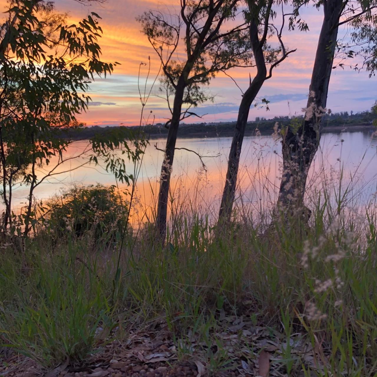 Un lugar para compartir Salto Bagian luar foto